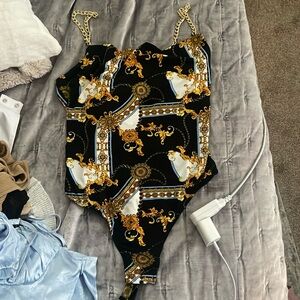 Rue 21 body suit size small